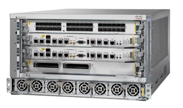 Roteador Cisco ASR-9904-AC